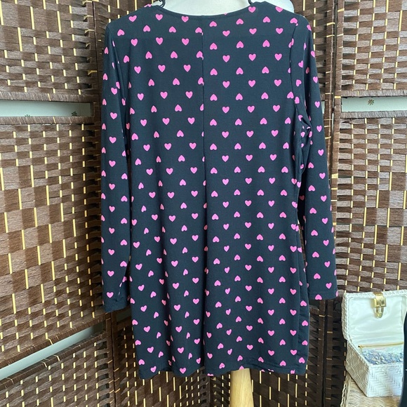 NWOT Shein Curve black pink heart long sleeve romper stretch snap up  size 1 XL - Picture 9 of 10